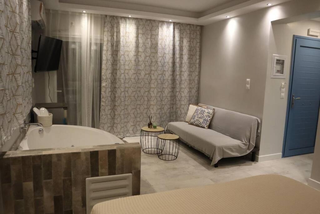 360° View Suites Tan Neápolis Exterior foto